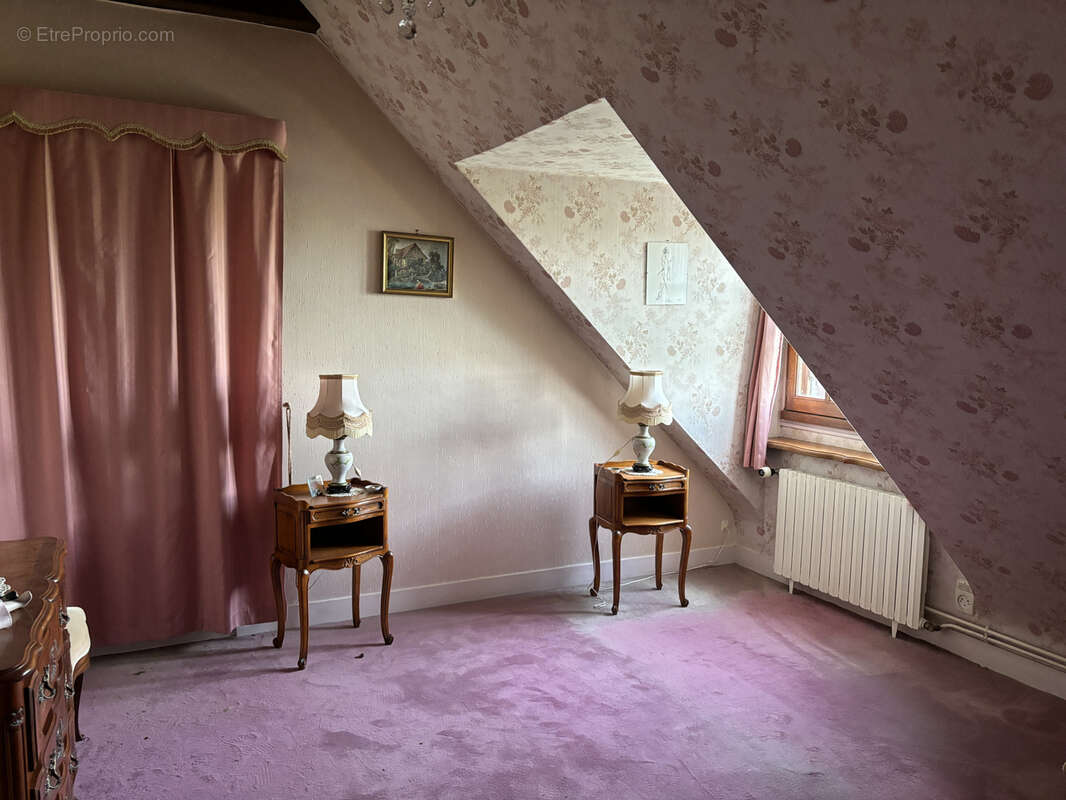 Maison à MAUVES-SUR-HUISNE