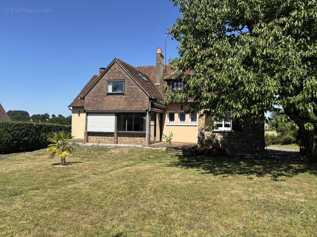 Maison à MAUVES-SUR-HUISNE