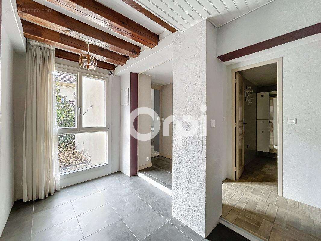 Maison à LONGJUMEAU