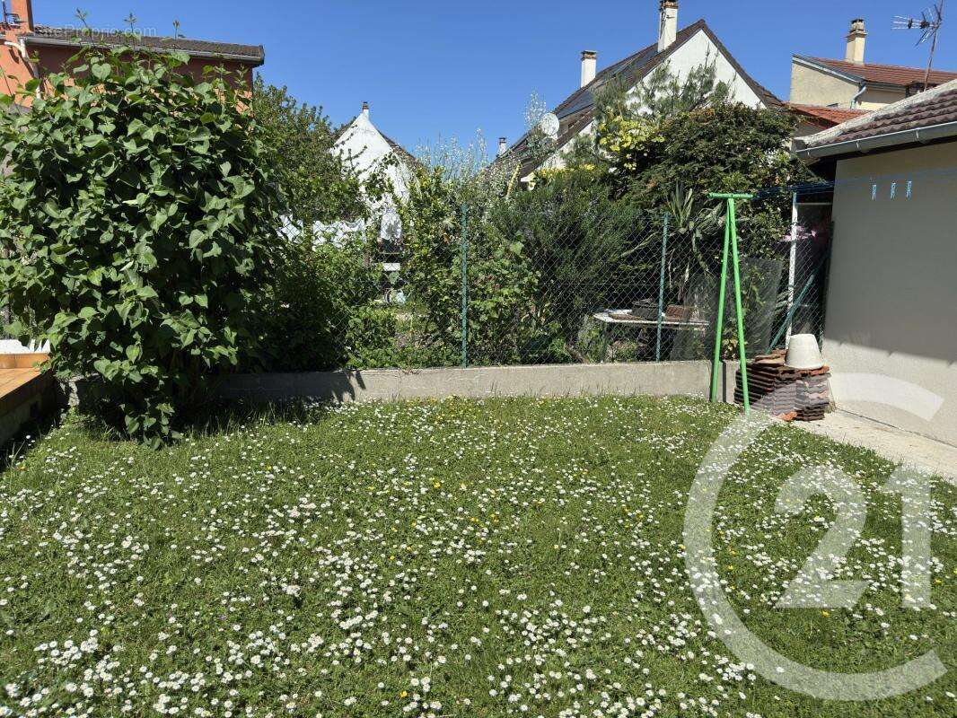 Maison à FONTENAY-SOUS-BOIS