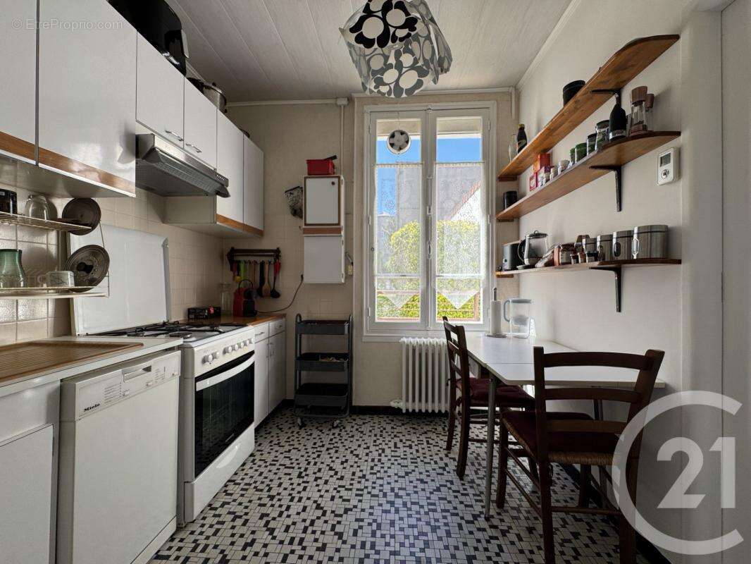 Maison à FONTENAY-SOUS-BOIS