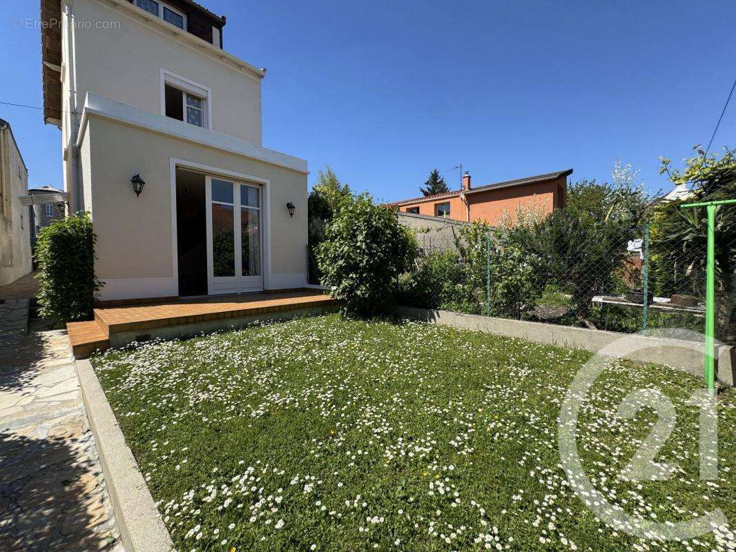 Maison à FONTENAY-SOUS-BOIS