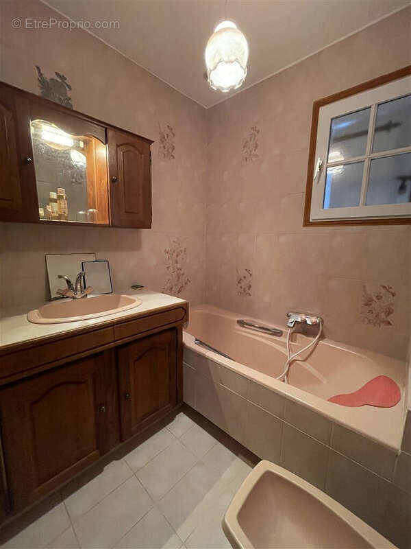 Maison à L&#039;EPINE