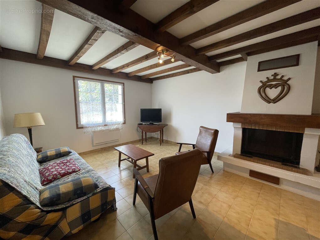 Maison à L&#039;EPINE