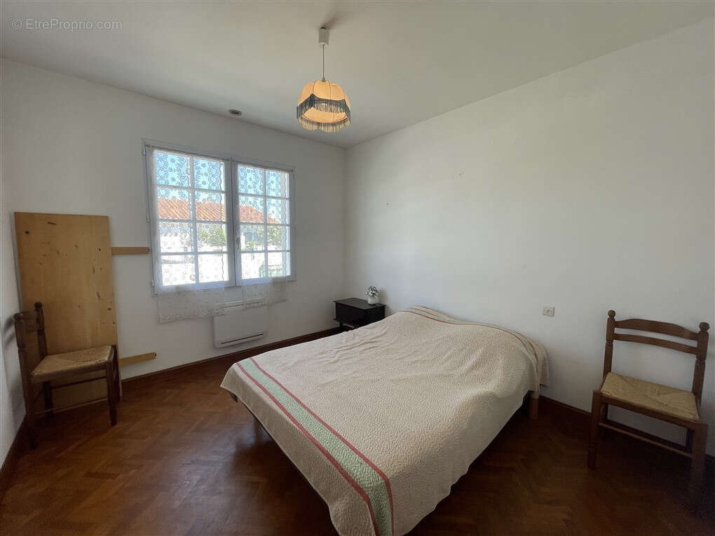 Maison à L&#039;EPINE