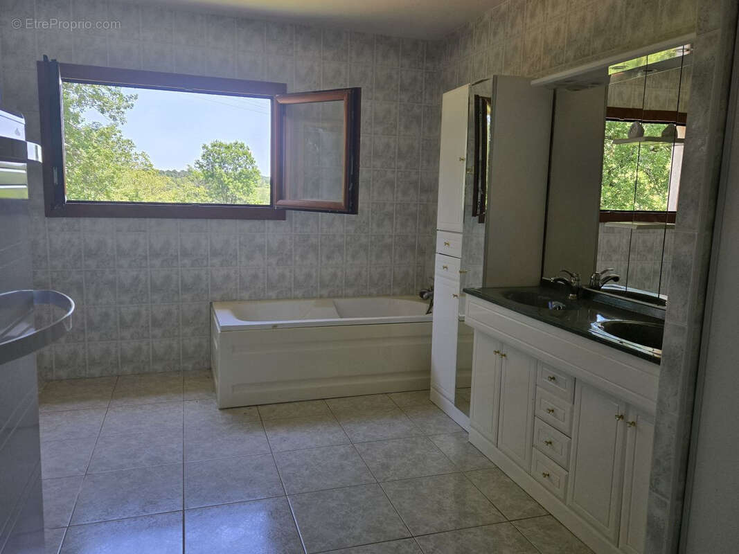 Maison à VILLAMBLARD