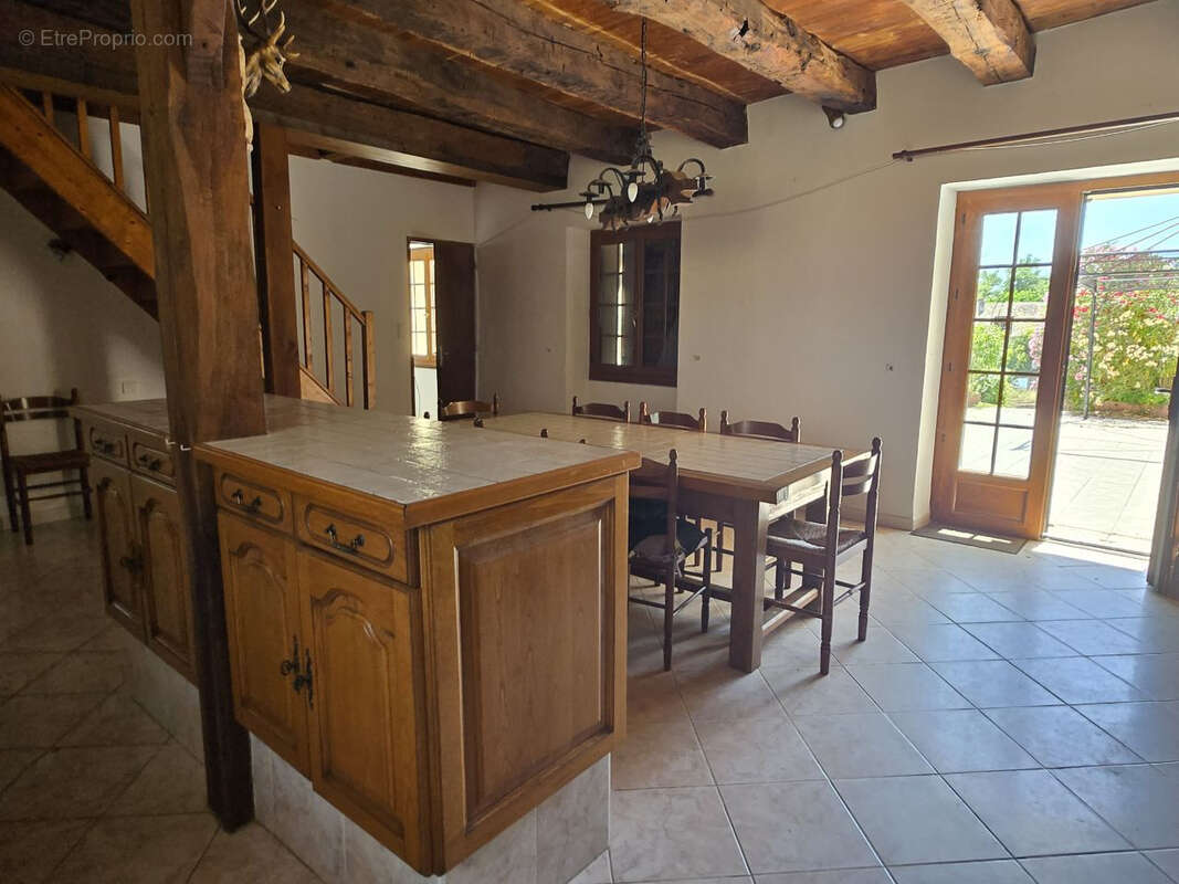 Maison à VILLAMBLARD