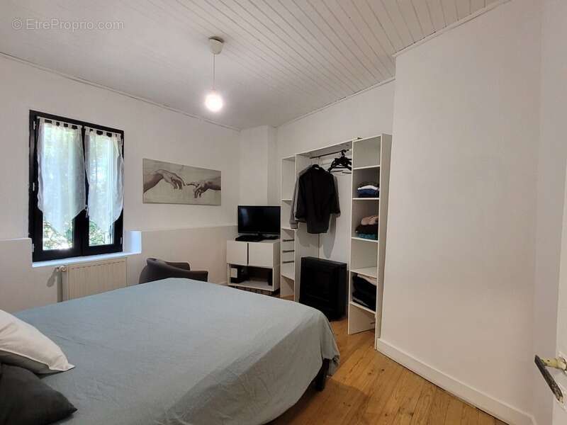 Maison à SAINTE-ALVERE