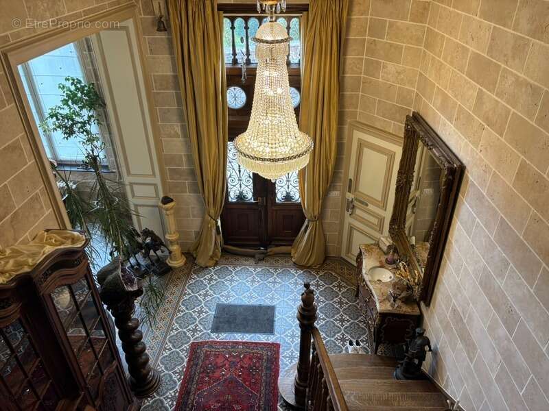 Maison à SOLRE-LE-CHATEAU