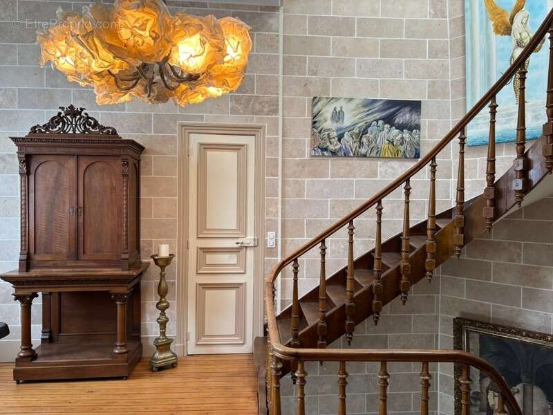 Maison à SOLRE-LE-CHATEAU