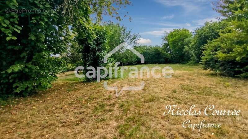 Maison à CHEF-BOUTONNE