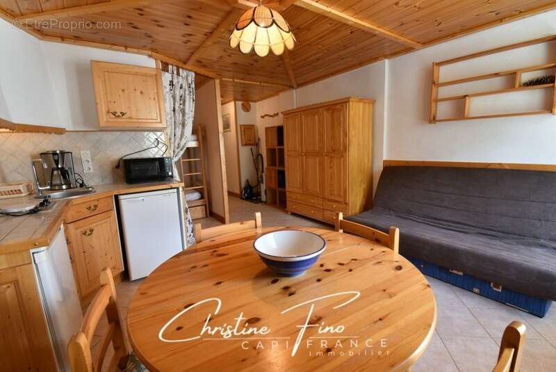 Appartement à LA SALLE-LES-ALPES