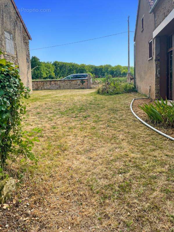 Maison à CHATEAUMEILLANT