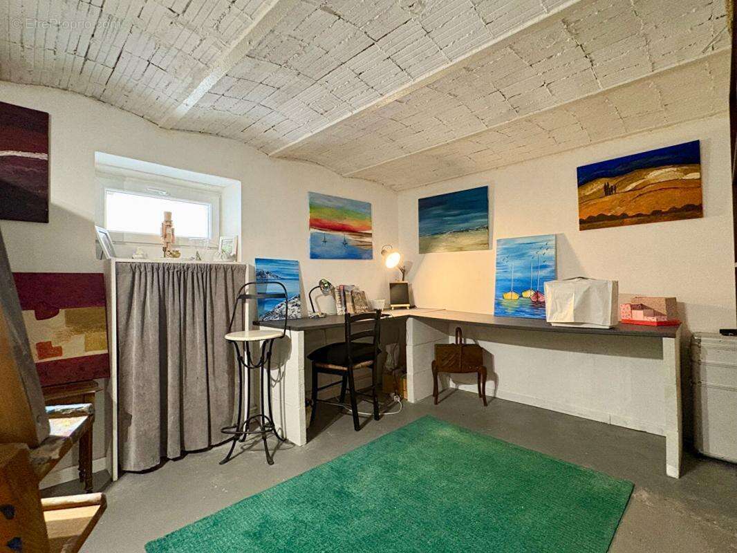 Maison à SAINT-CHAMAS