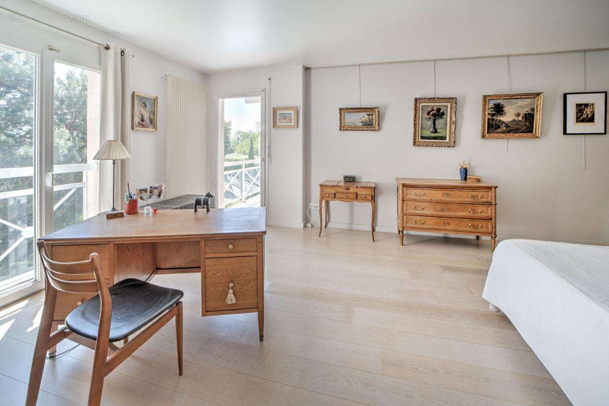 Maison à PREVESSIN-MOENS