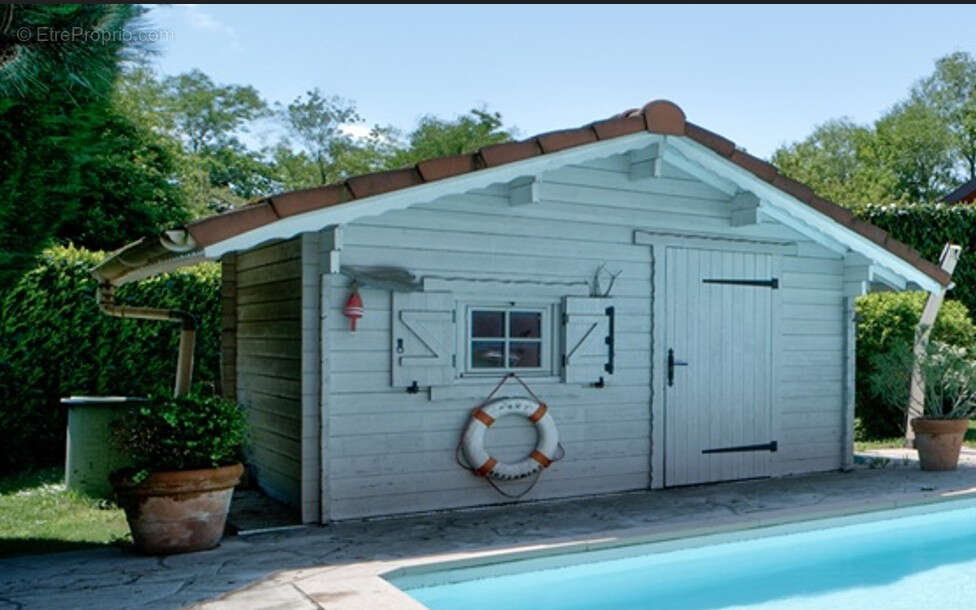 Maison à PREVESSIN-MOENS