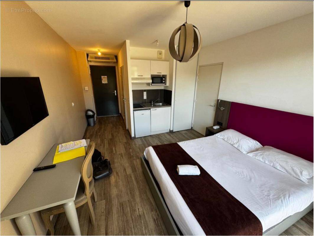 Appartement à EGUILLES