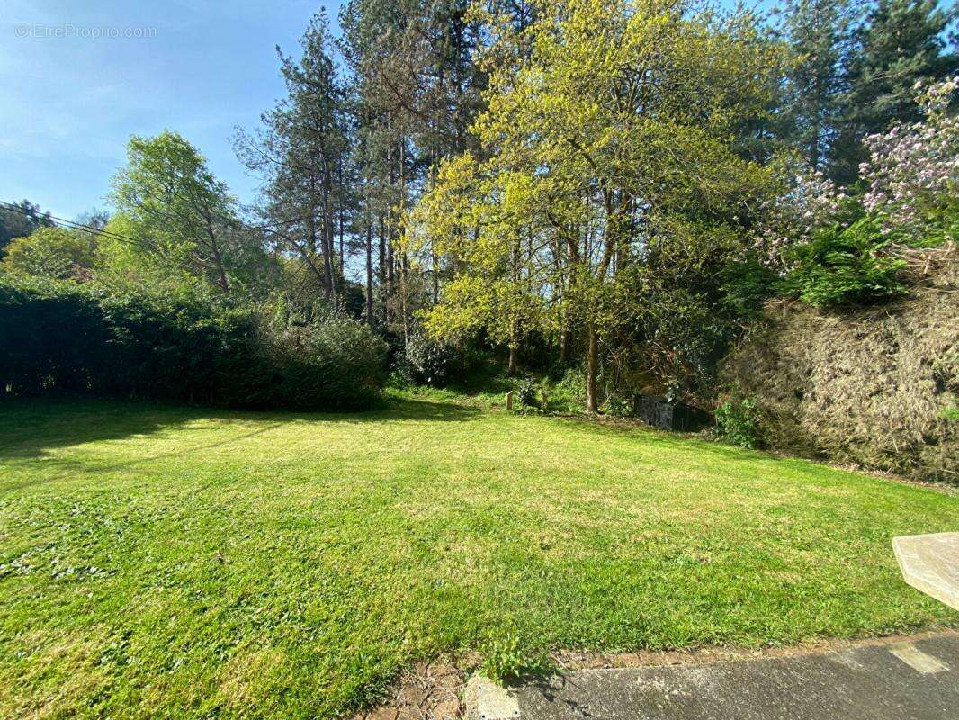 Maison à LA CHAPELLE-LAUNAY