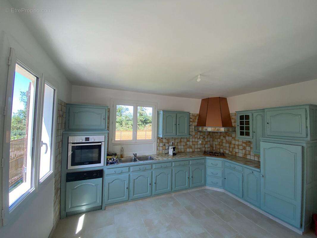 Maison à BRETTEVILLE-SUR-LAIZE