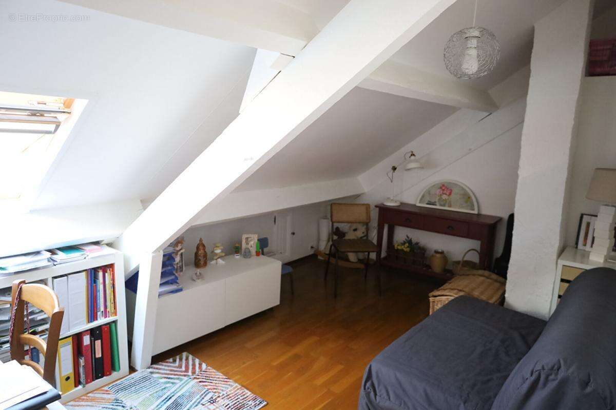 Maison à AUBERGENVILLE