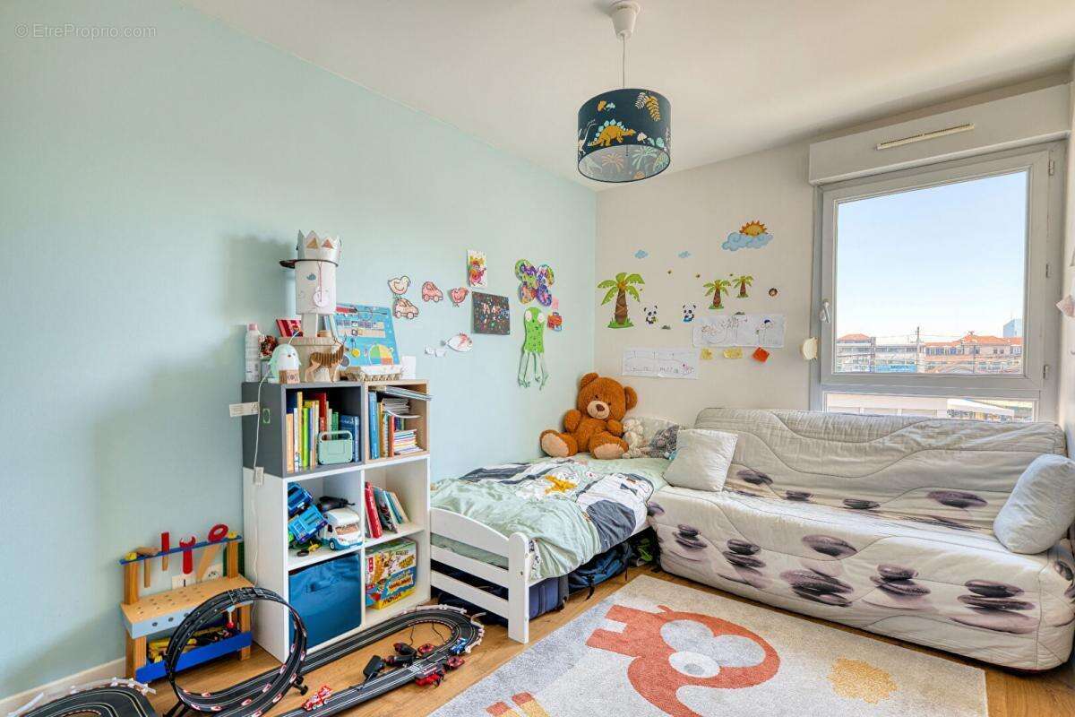 Appartement à LYON-7E