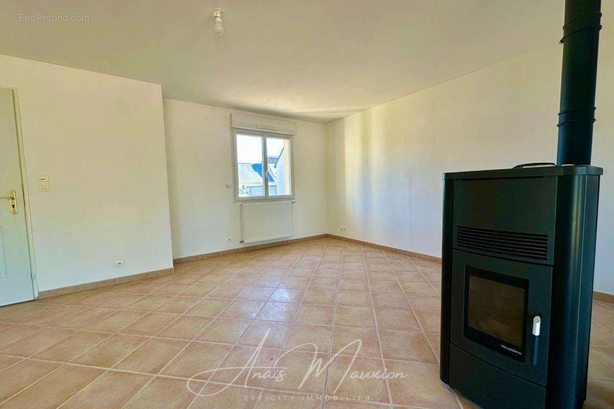 Maison à BEAUFORT-EN-VALLEE