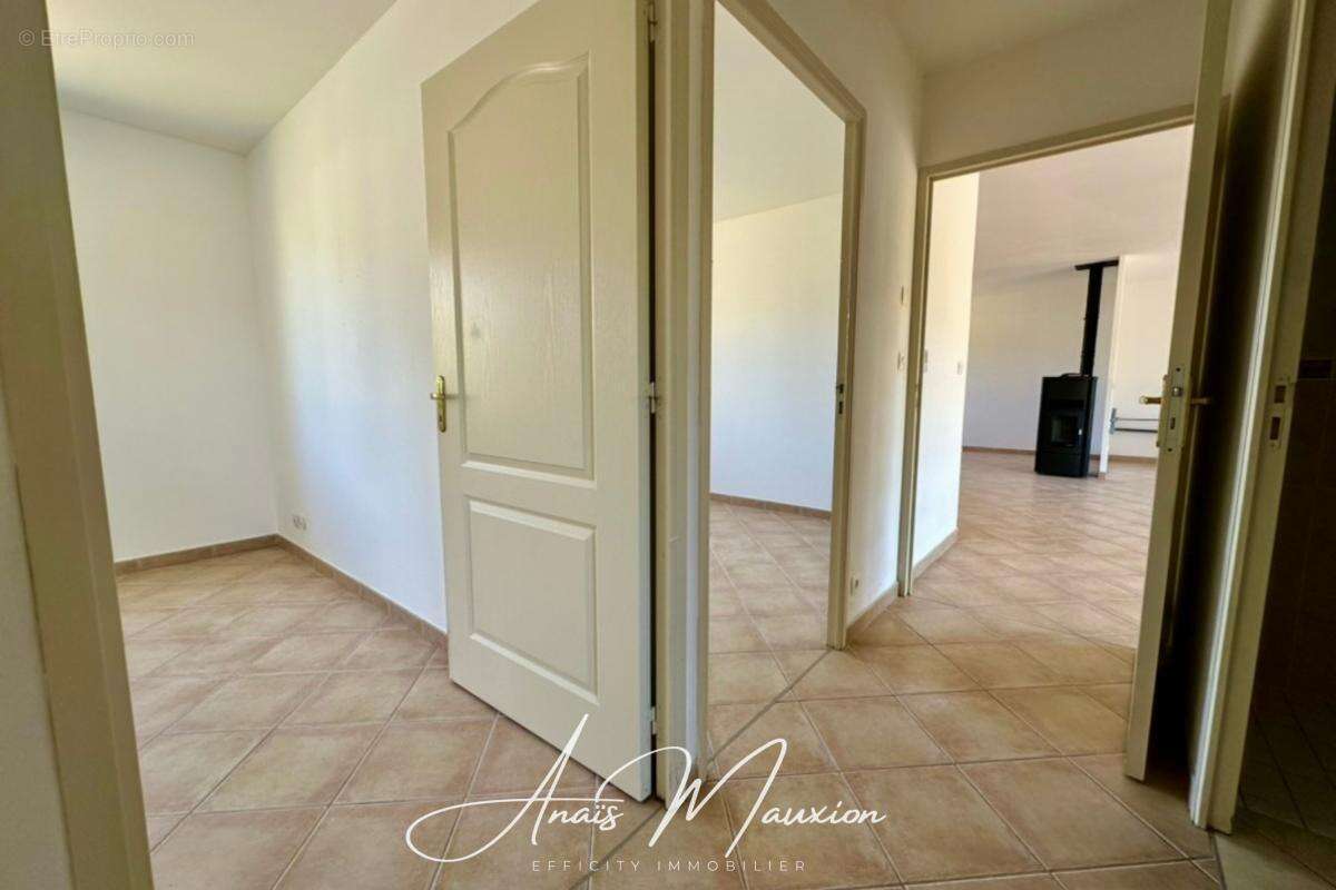 Maison à BEAUFORT-EN-VALLEE