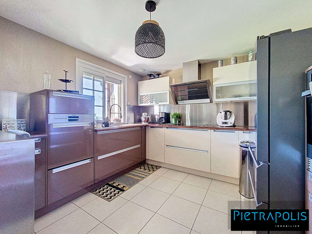 Maison à VILLIE-MORGON