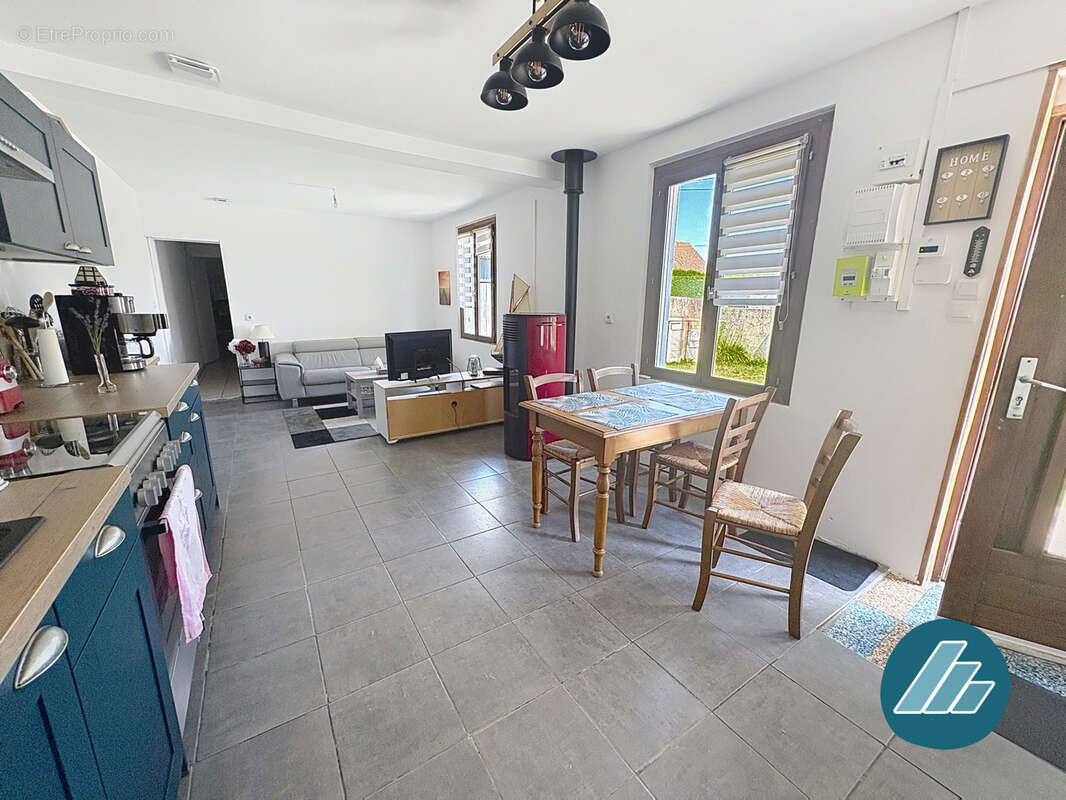 Maison à PORT-LE-GRAND