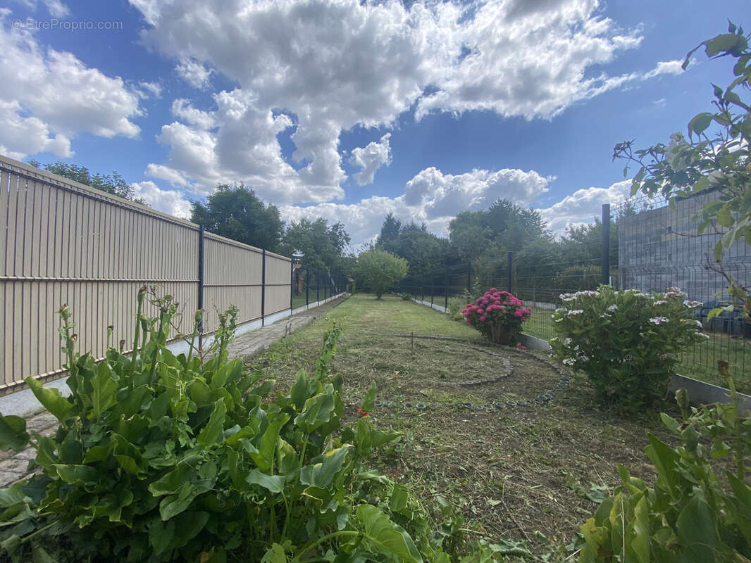 Maison à HAZEBROUCK