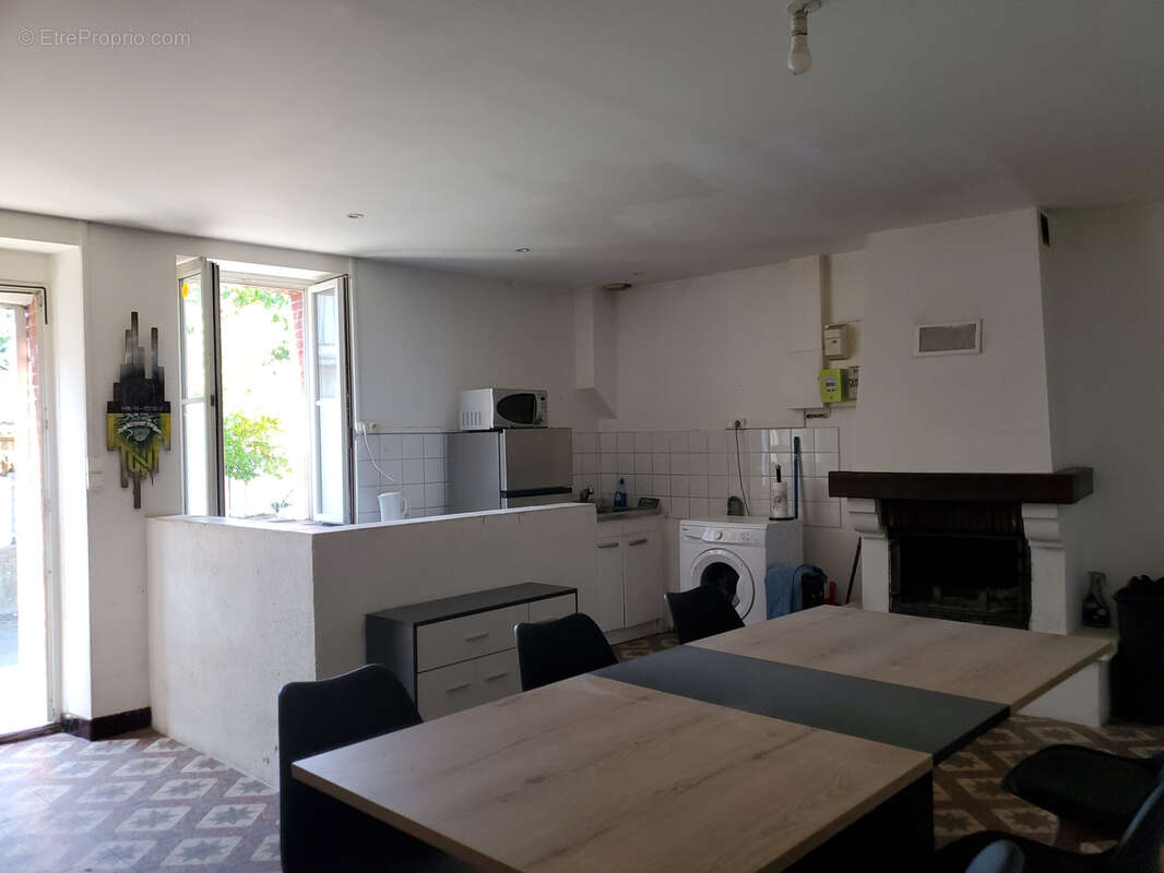 Maison à MONTRELAIS