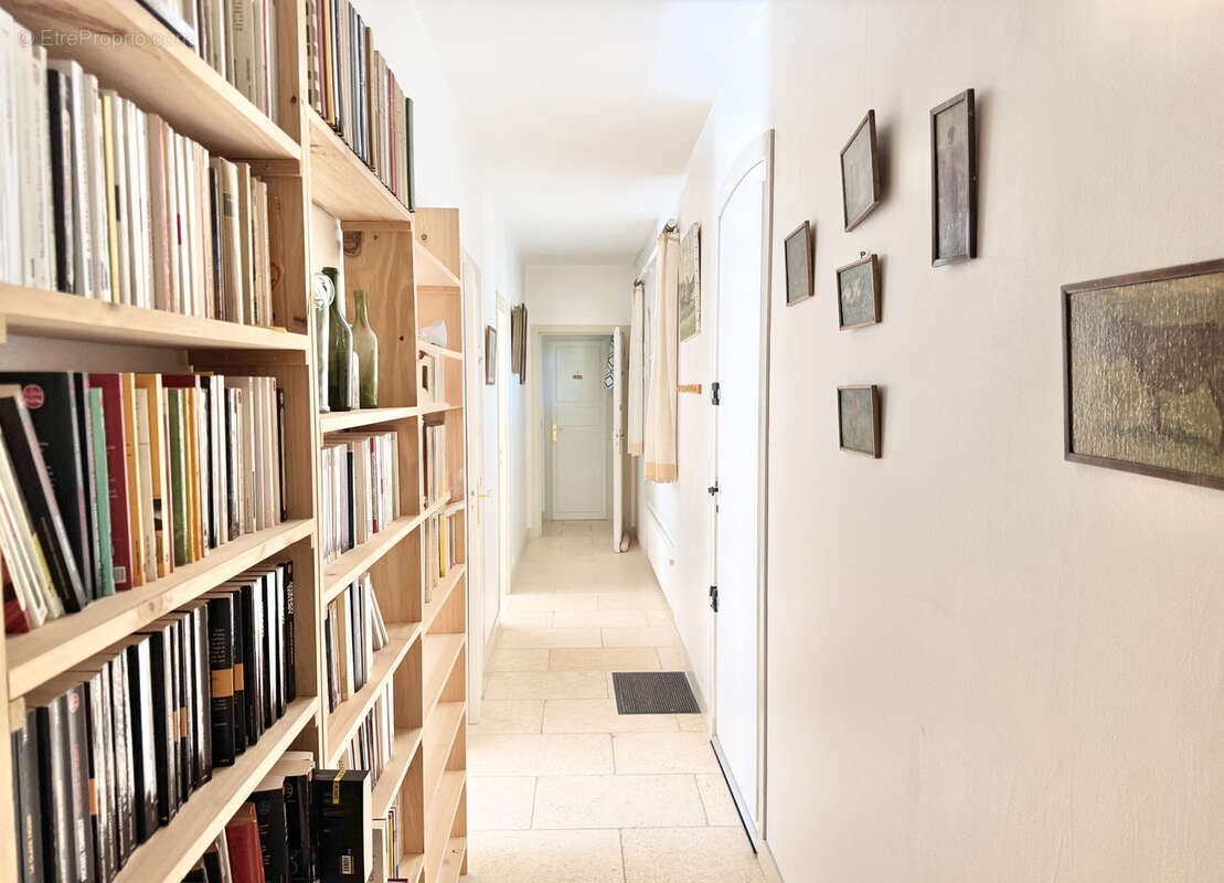 Maison à SAINT-CEZAIRE-SUR-SIAGNE