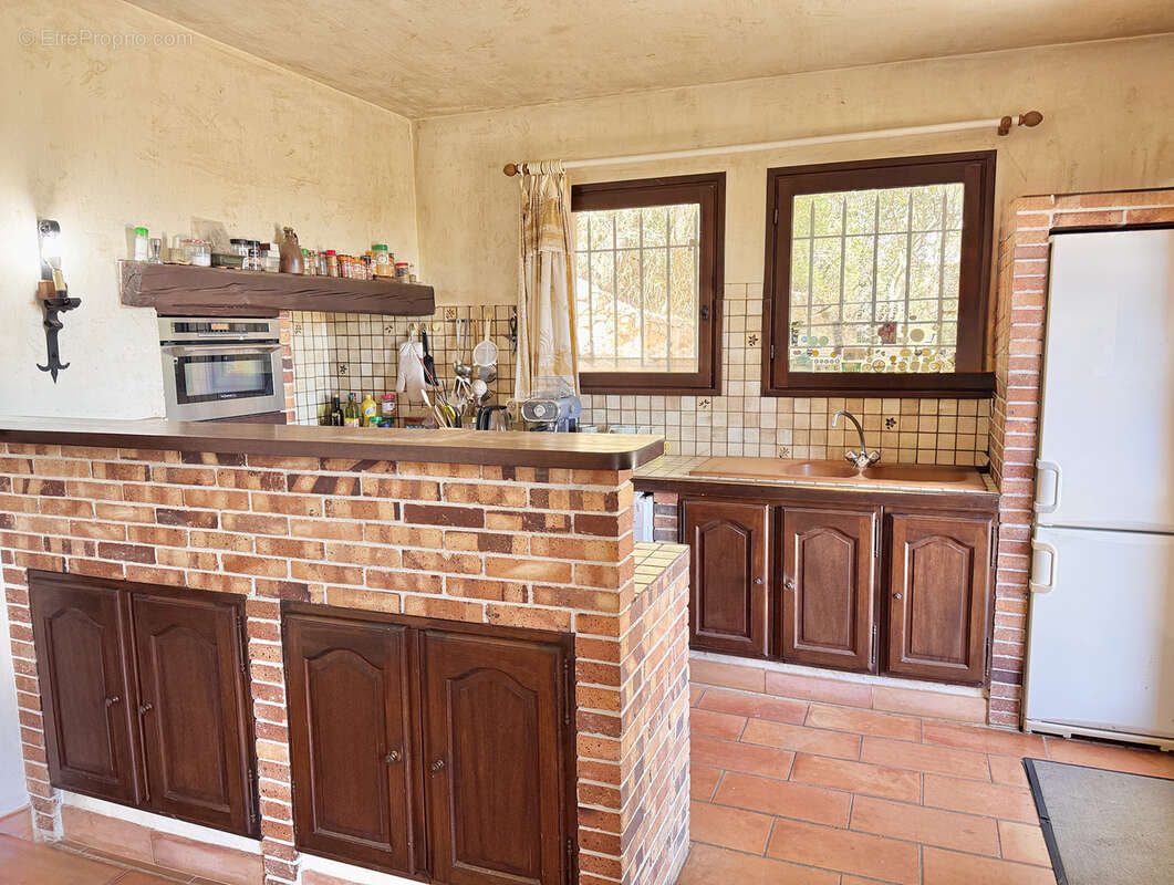 Maison à SPERACEDES