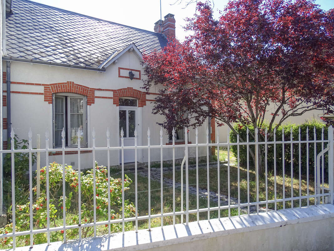 Maison à VILLEFRANCHE-SUR-CHER