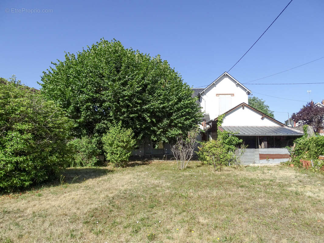 Maison à VILLEFRANCHE-SUR-CHER