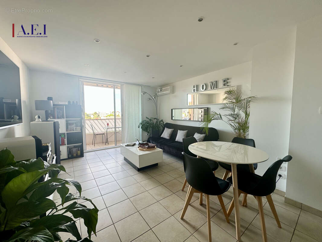 Appartement à SANARY-SUR-MER