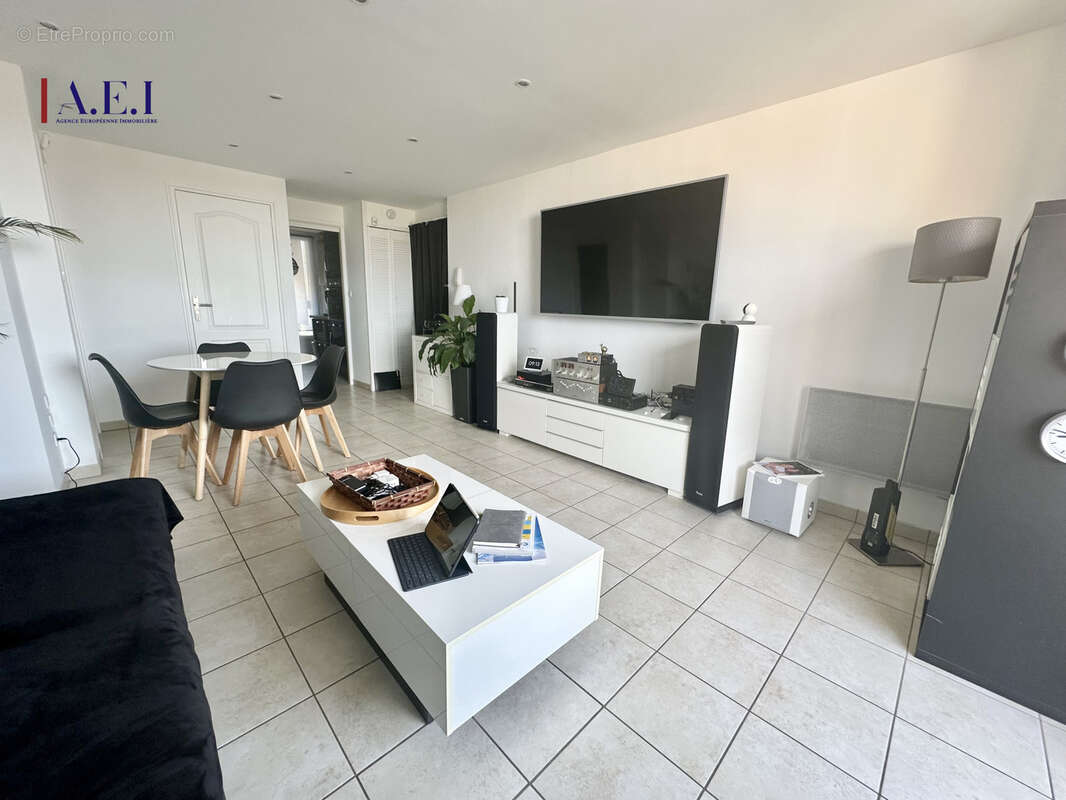 Appartement à SANARY-SUR-MER