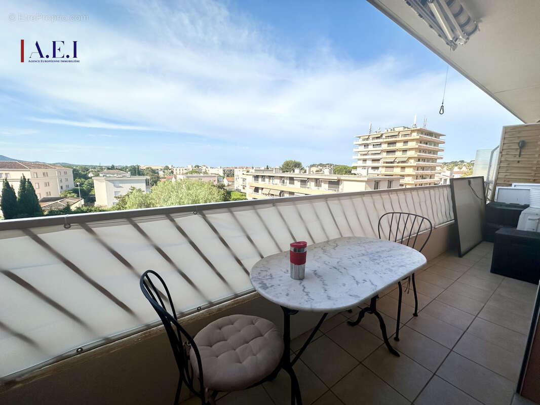 Appartement à SANARY-SUR-MER