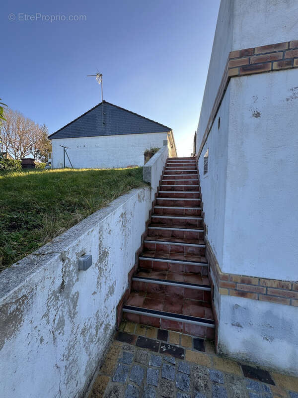 Maison à SAINT-PRIVE