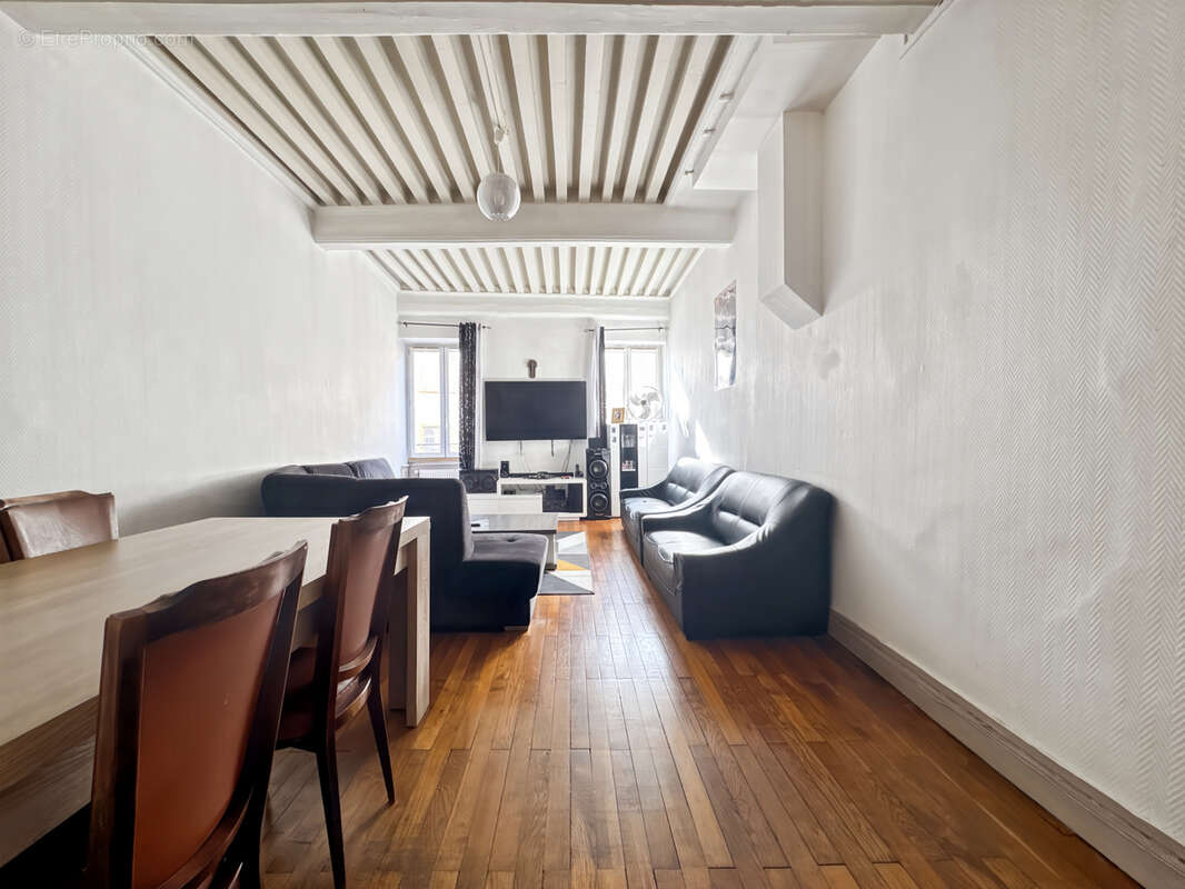 Appartement à TREVOUX