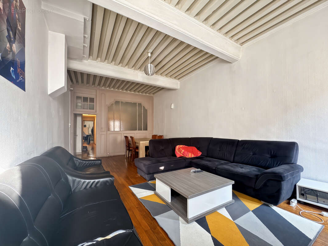 Appartement à TREVOUX