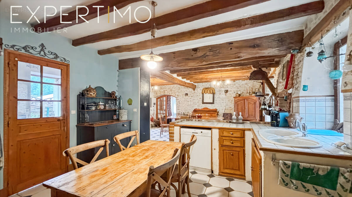 Maison à CHALO-SAINT-MARS