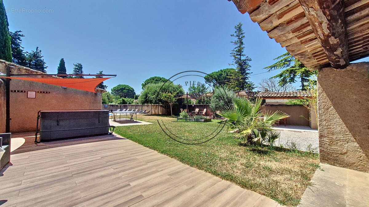 Maison à CHEVAL-BLANC