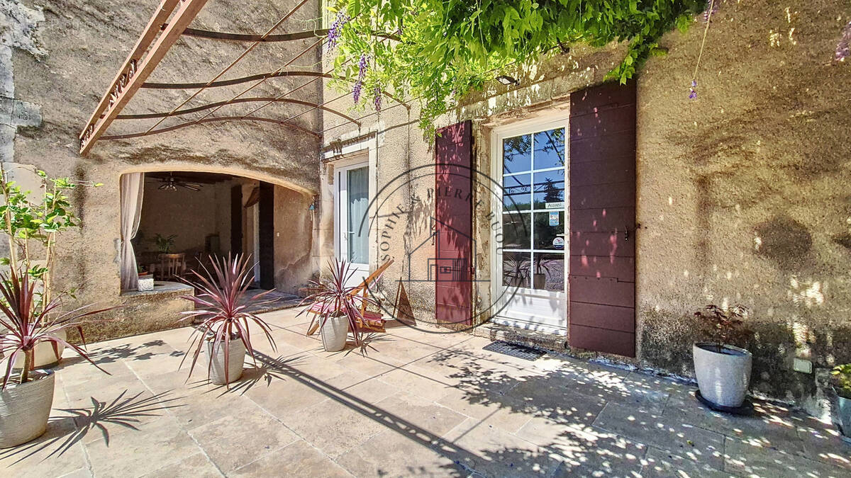 Maison à CHEVAL-BLANC