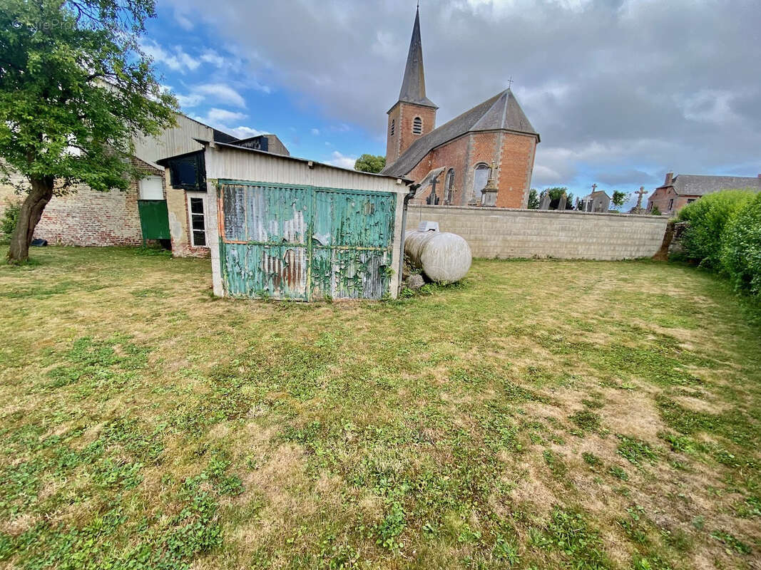 Maison à BOULOGNE-SUR-HELPE