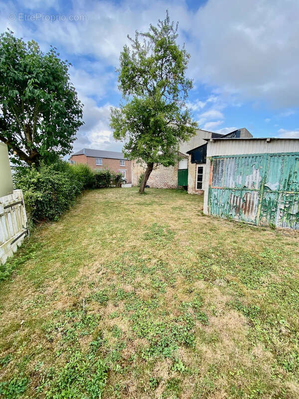 Maison à BOULOGNE-SUR-HELPE