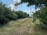 Terrain à BRUYERES-LE-CHATEL