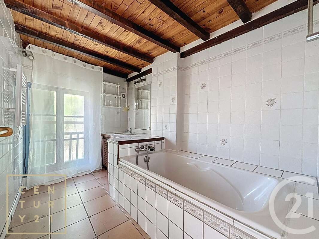 Maison à ILLE-SUR-TET