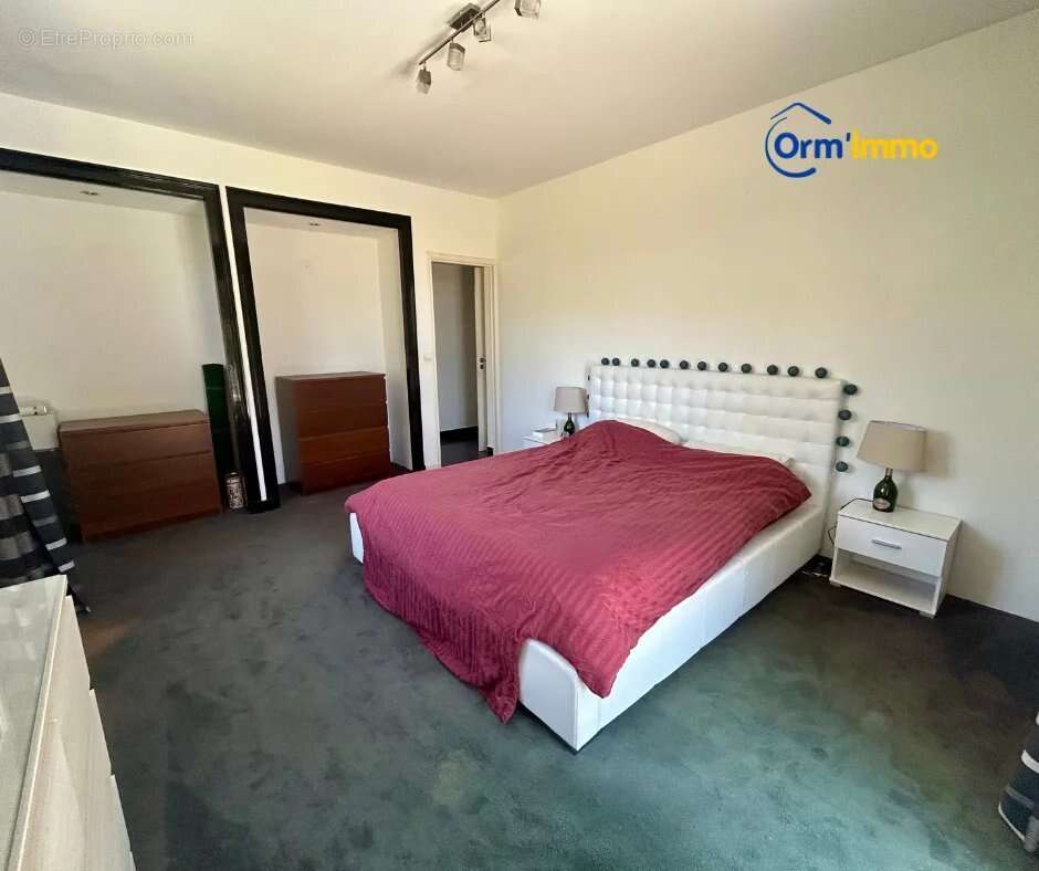 Maison à ROZIERES-EN-BEAUCE