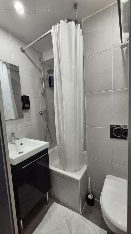 Appartement à PARIS-10E